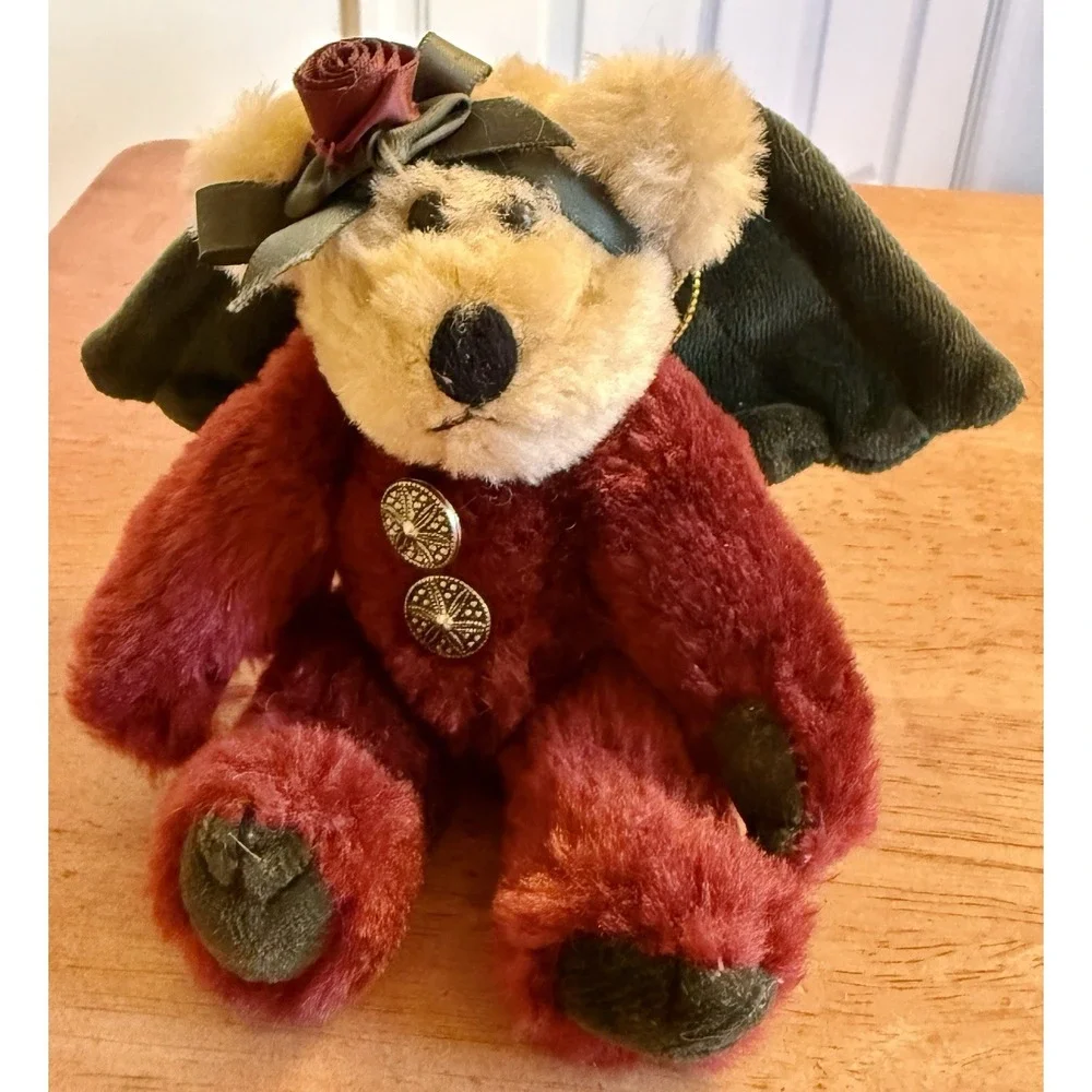 RETIRED Boyds Bears 